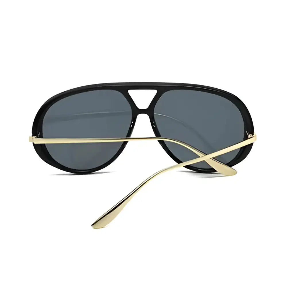 Vintage aviator sunglasses for man